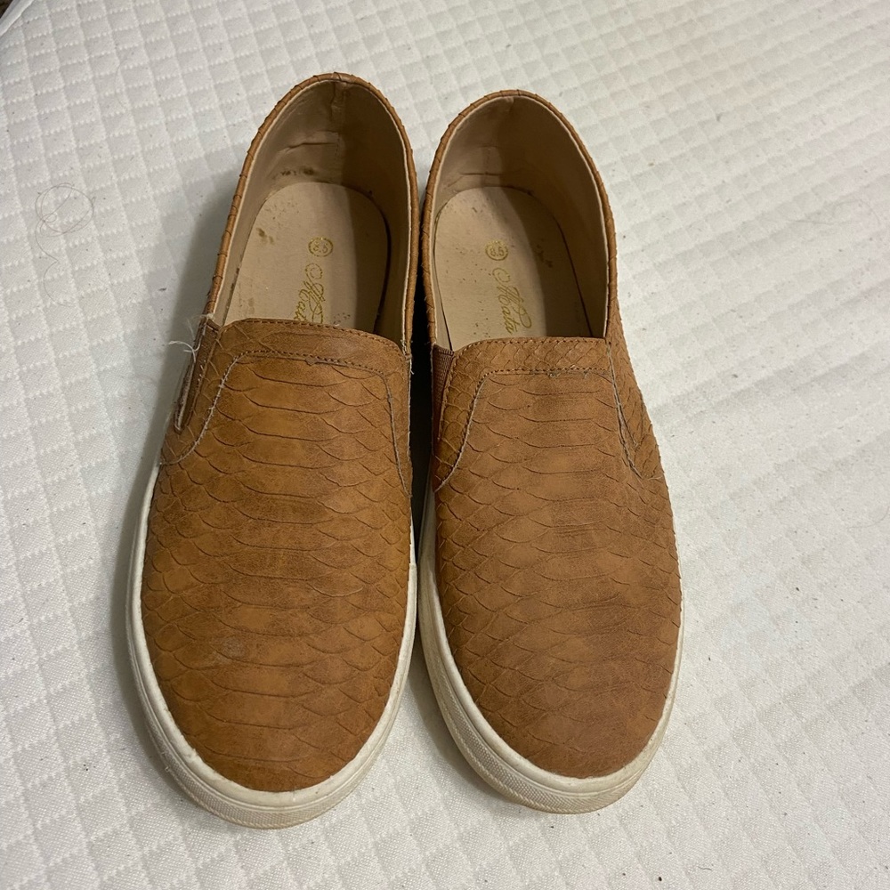 Mata shoes